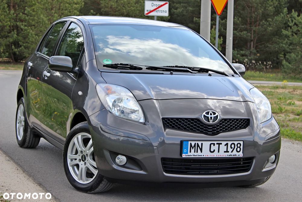 Toyota Yaris 1.33 VVT-i Executive - 1