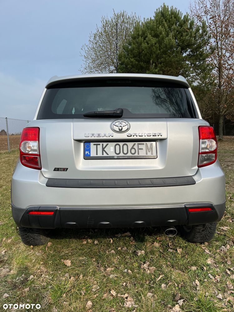 Toyota Urban Cruiser 1.4 D-4D 4x4 - 6