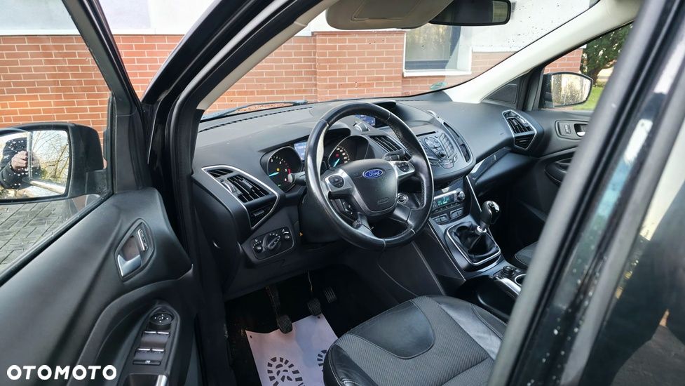 Ford Kuga 2.0 TDCi 4WD Titanium Plus - 12