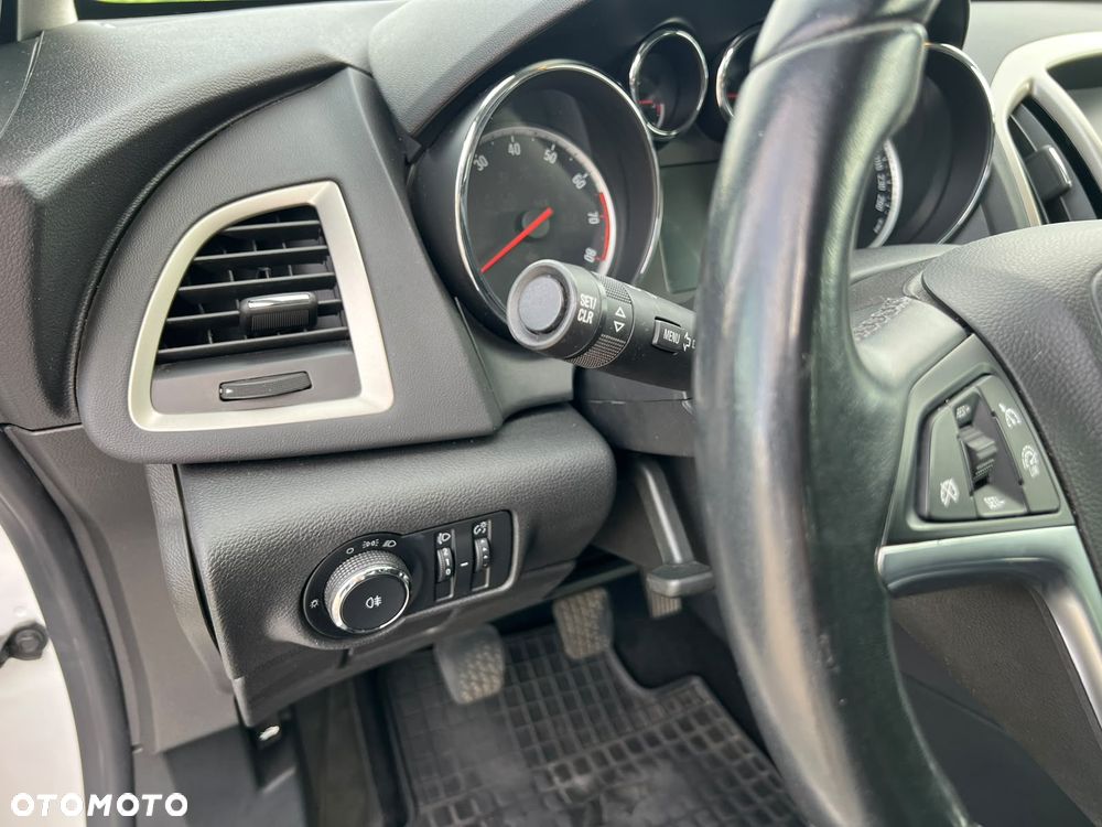 Opel Astra 1.4 T Edition 150 - 20