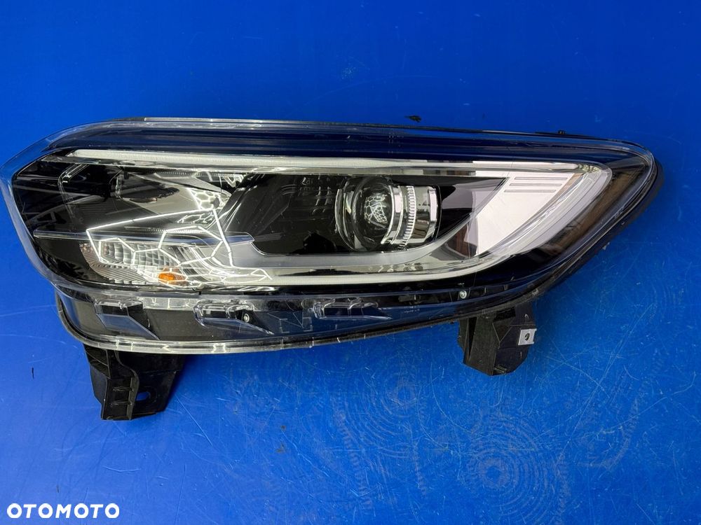 LEWY REFLEKTOR SOCZEWKA LED RENAULT KADJAR ORYGINAŁ EUR BDB - 7