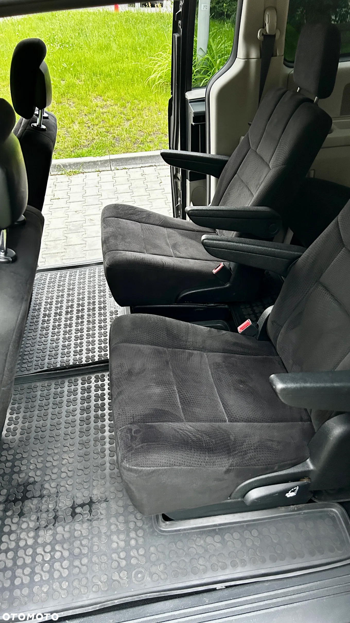 Dodge Grand Caravan 3.6 Express - 17