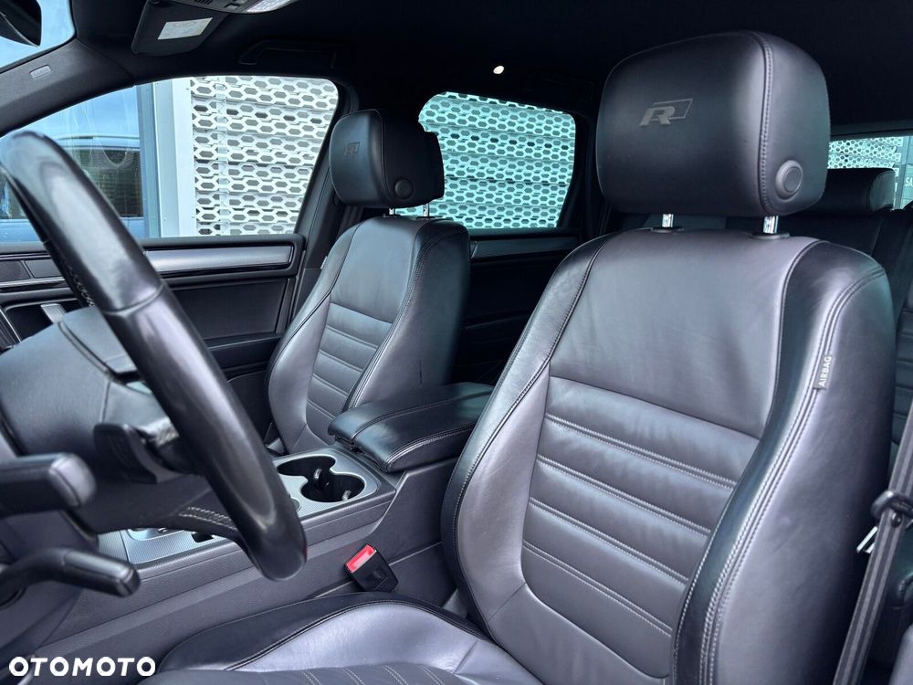Volkswagen Touareg - 10