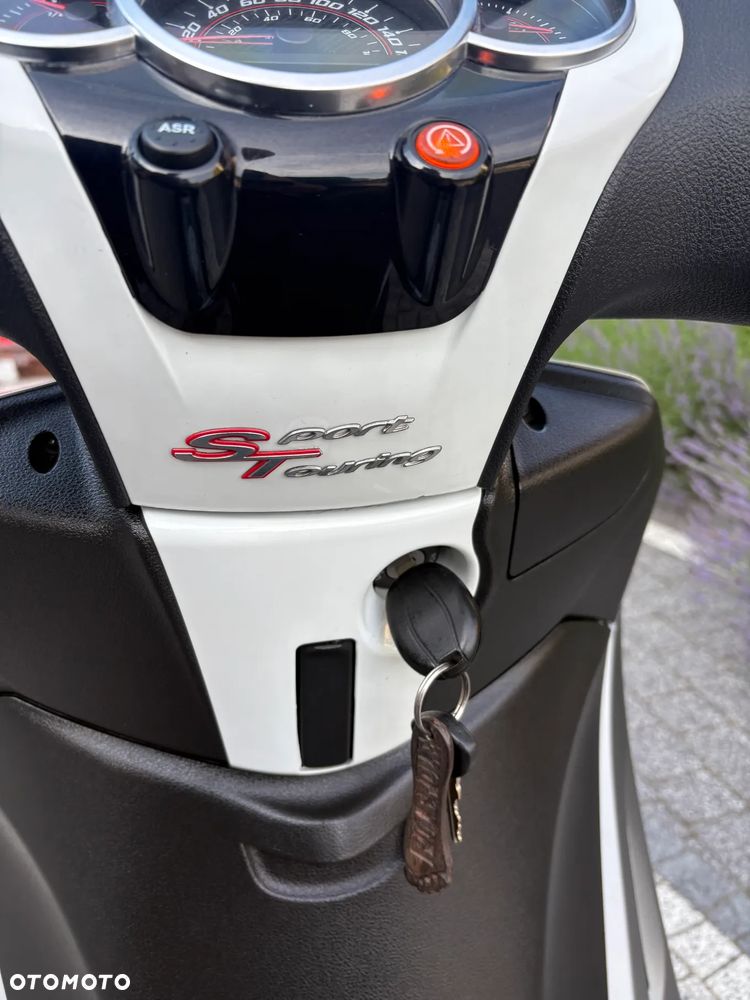 Piaggio Beverly - 6