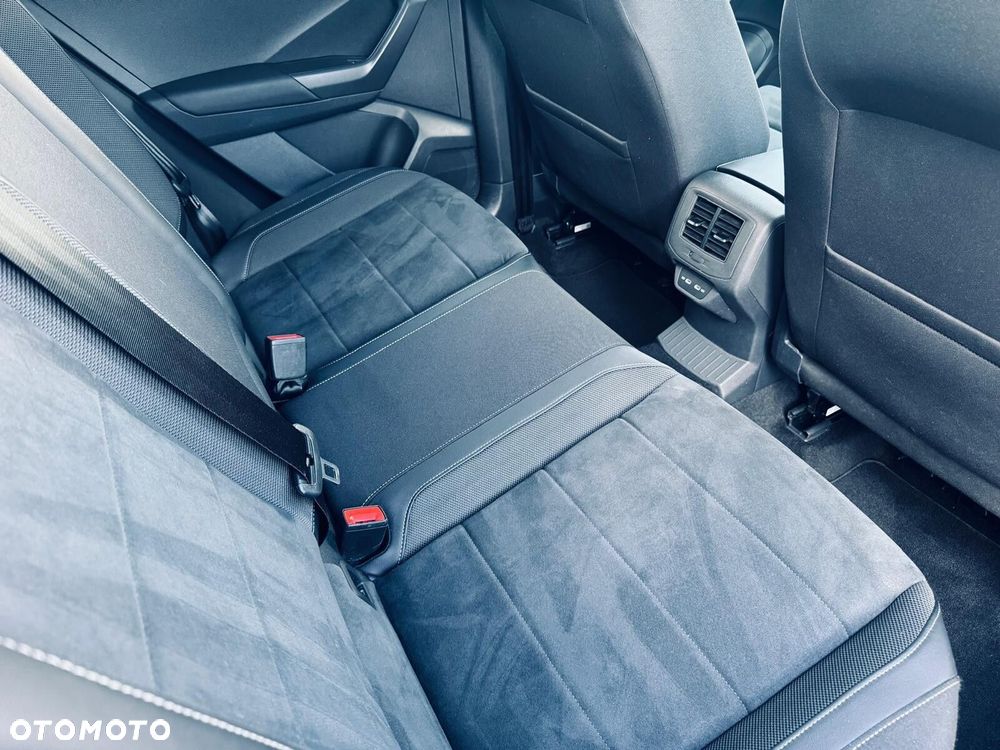 Volkswagen T-Roc 2.0 TDI SCR Style DSG - 17