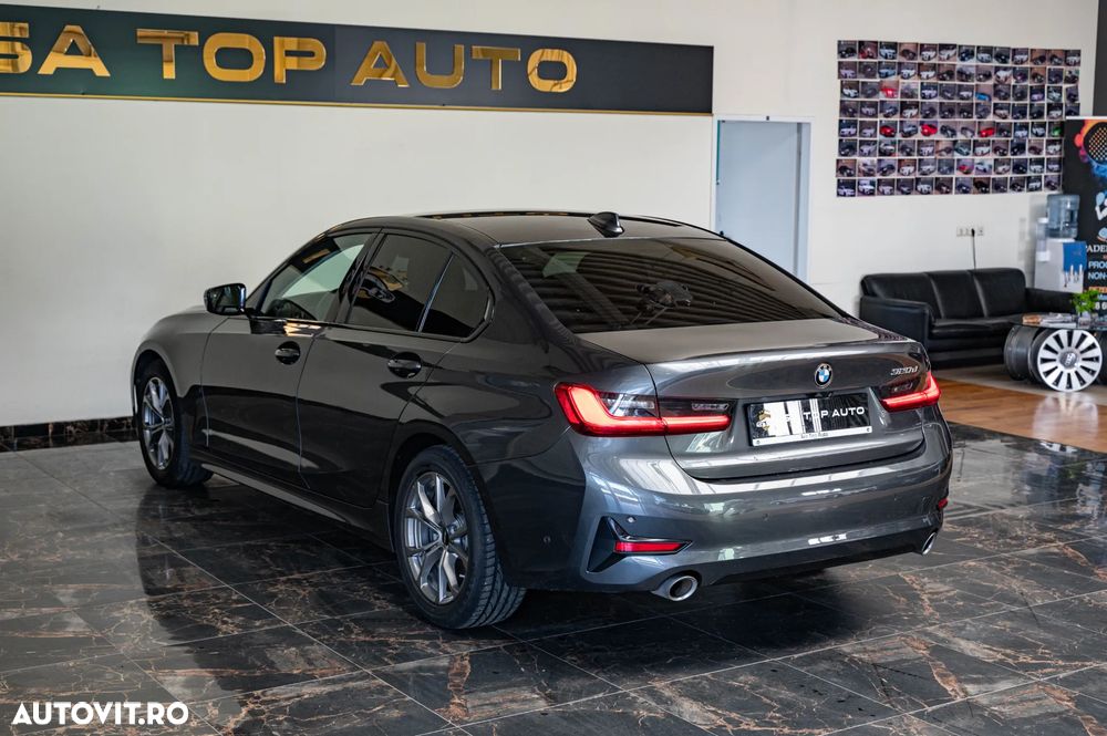 BMW Seria 3 320d Aut. Sport Line - 13