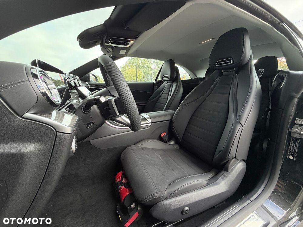 Mercedes-Benz CLE 200 mHEV 4-Matic AMG Line - 18