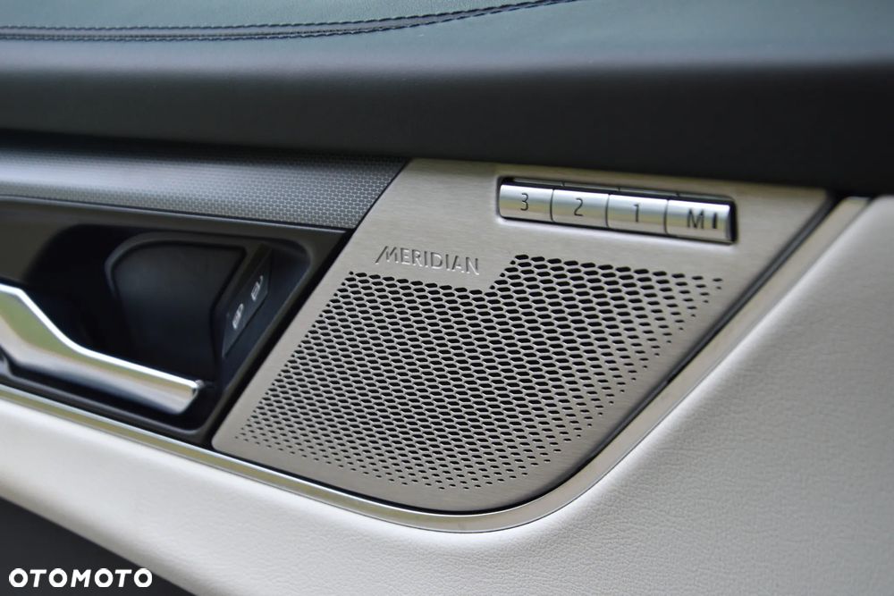 Jaguar F-Pace 5.0 V8 S/C AWD SVR - 19