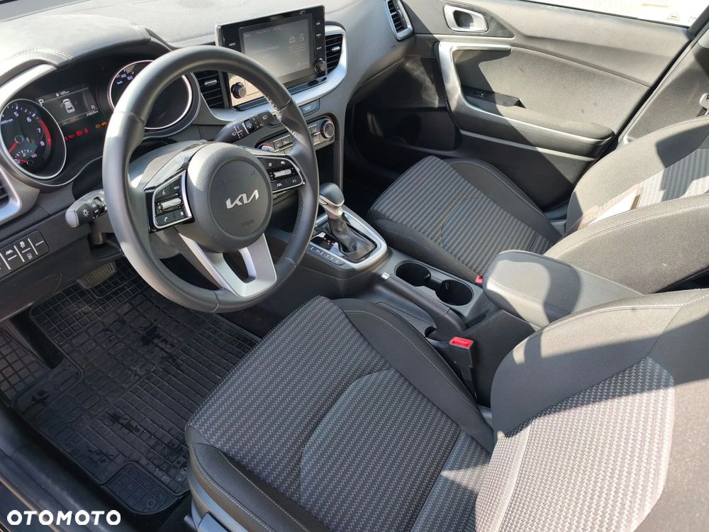 Kia XCeed 1.5 T-GDI M DCT - 12