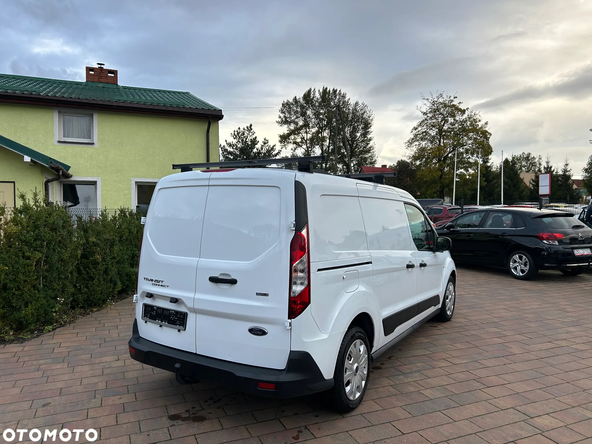 Ford Transit Connect - 4