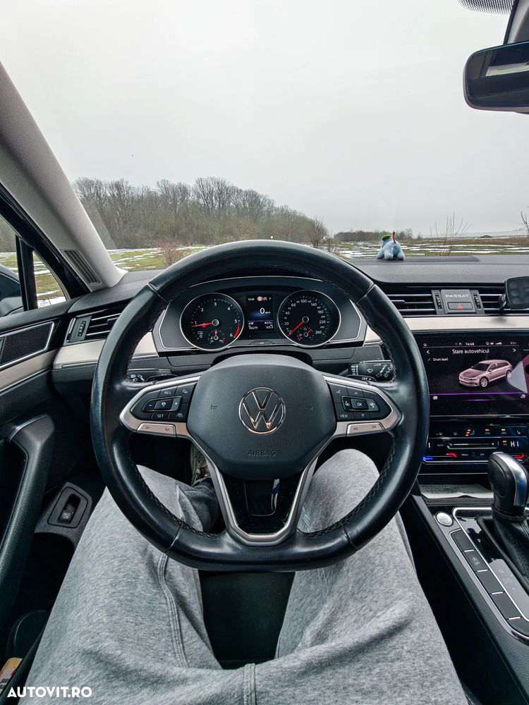 Volkswagen Passat 2.0 TDI DSG Advance - 16
