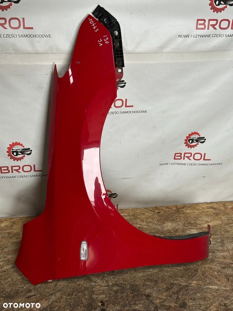 BŁOTNIK PRZEDNI PRAWY HYUNDAI I30 07-12  JA - 1