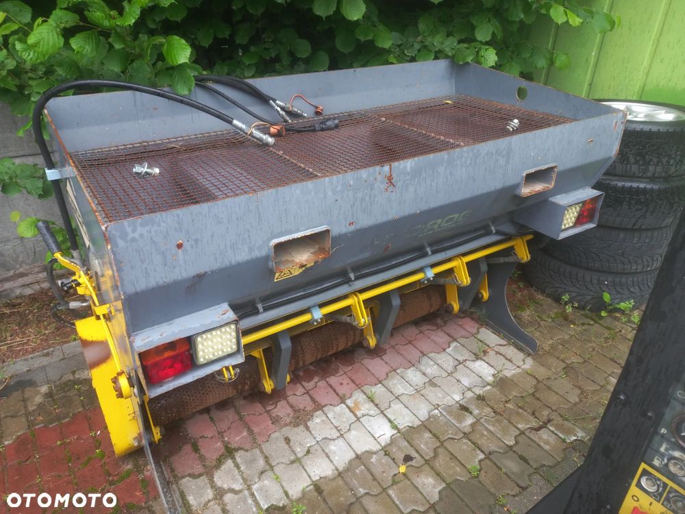 Siewnik rozsypywacz Hydaruliczny HYDROG RG 1700 2016rok Bomag hamm cat ammann dynapac - 2