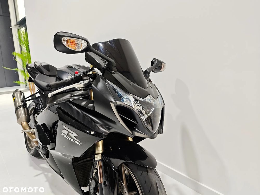 Suzuki GSX-R - 10