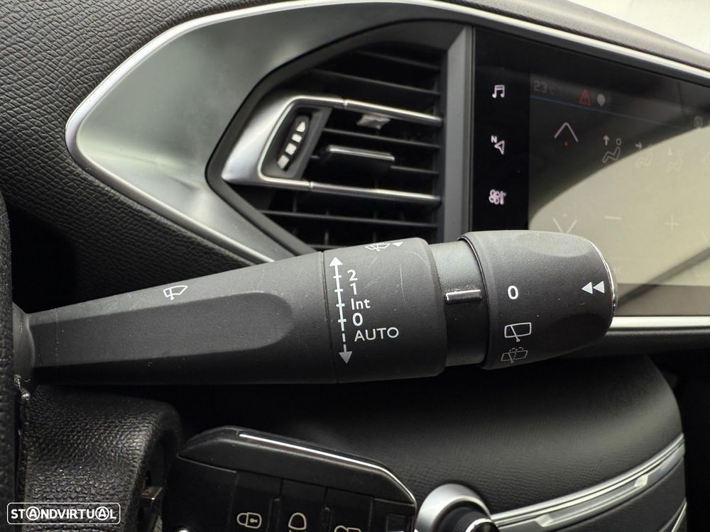 Peugeot 308 1.5 BlueHDi Style J17 - 10