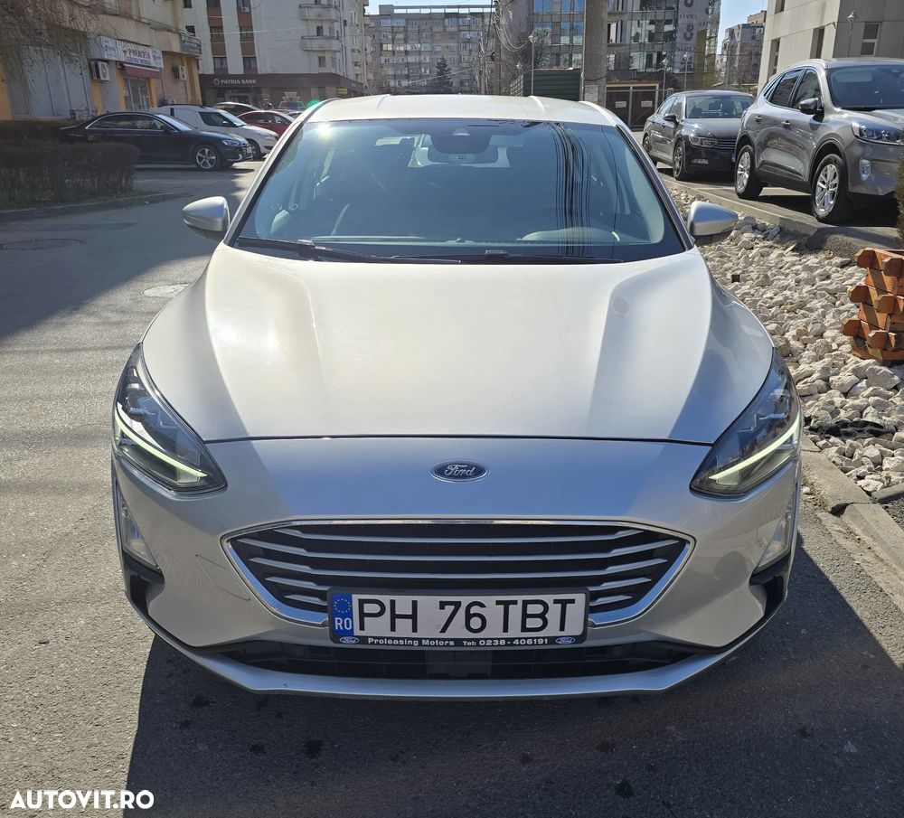 Ford Focus 1.0 EcoBoost Titanium - 1