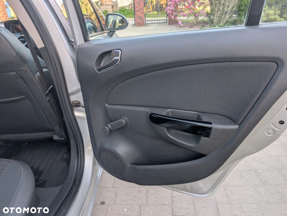 Opel Corsa 1.2 16V Energy - 27