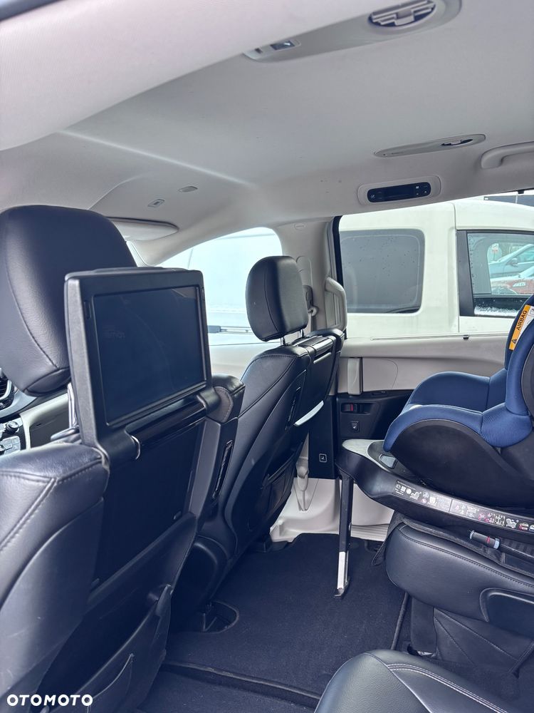 Chrysler Pacifica - 15