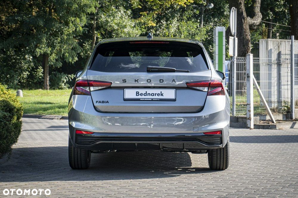 Skoda Fabia - 8