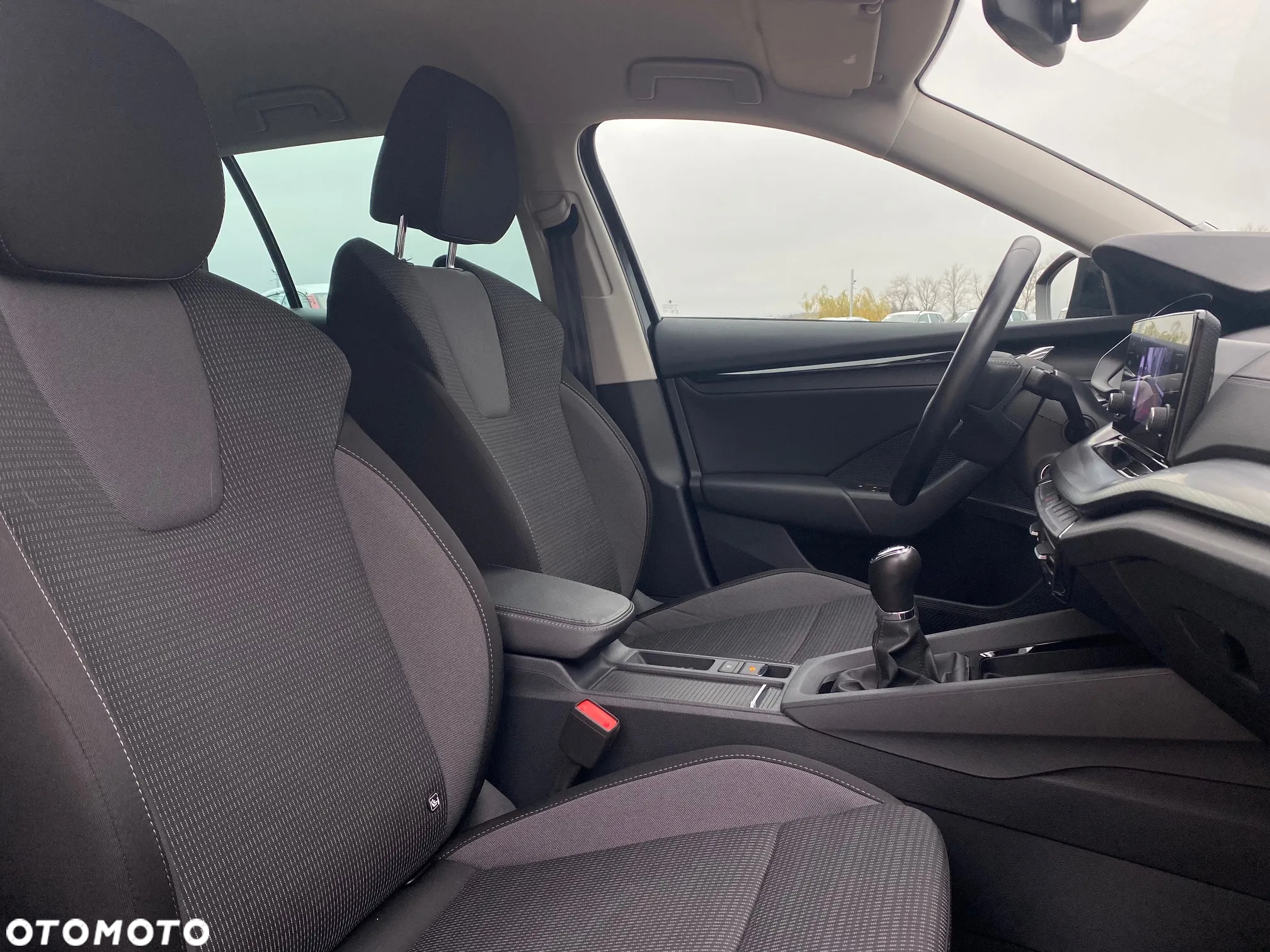 Skoda Octavia 1.5 TSI ACT Ambition - 11