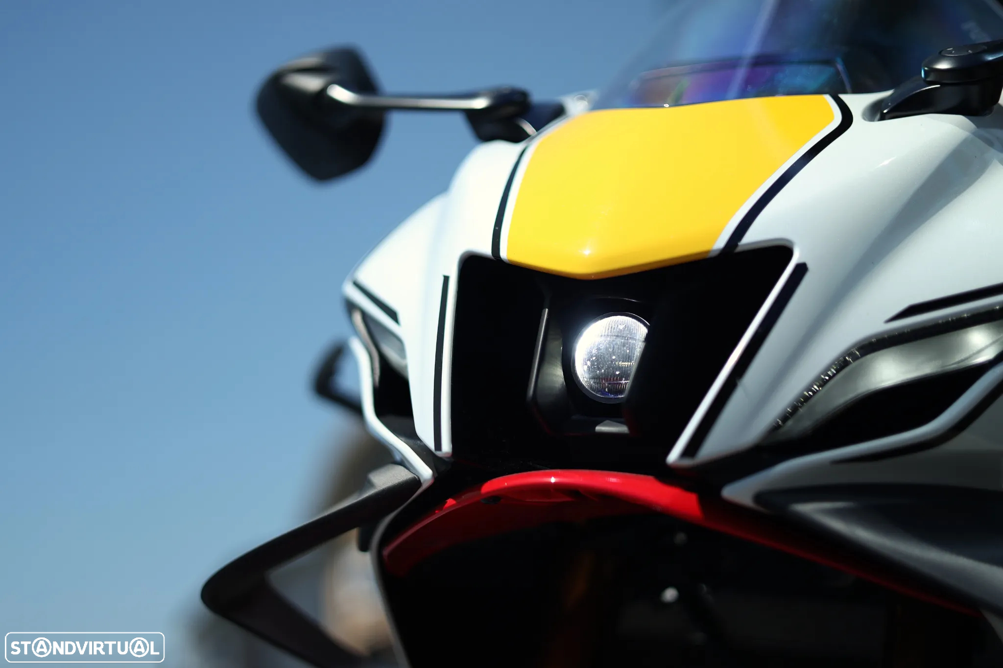 Yamaha YZF R7 World GP 60Th Aniversary - 17