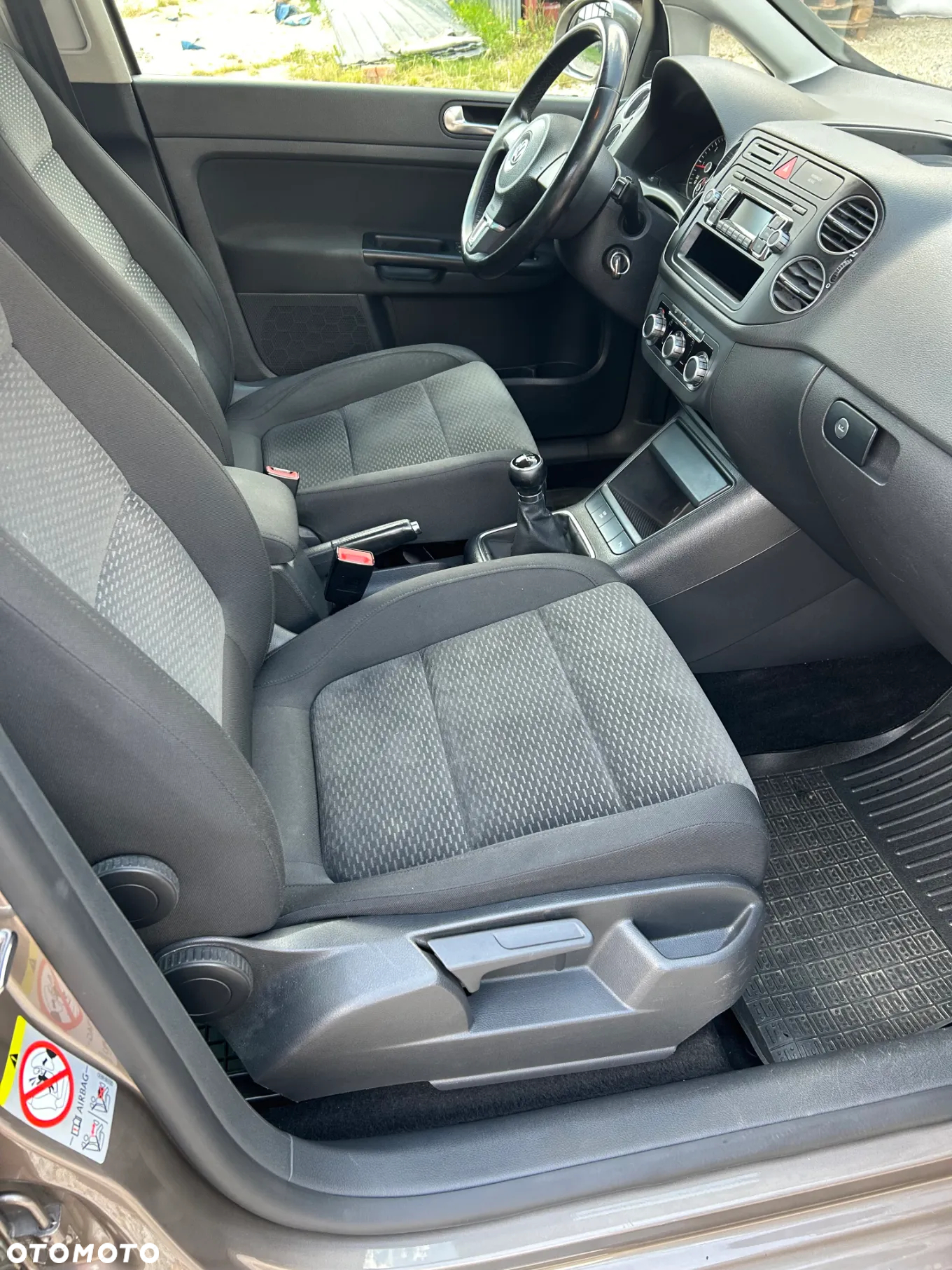 Volkswagen Golf VI 1.6 TDI Comfortline - 8