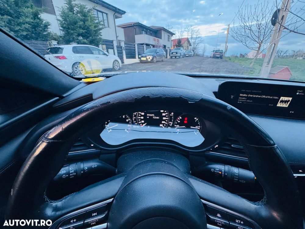 Mazda 3 e-Skyactiv G122 MHEV Plus - 11