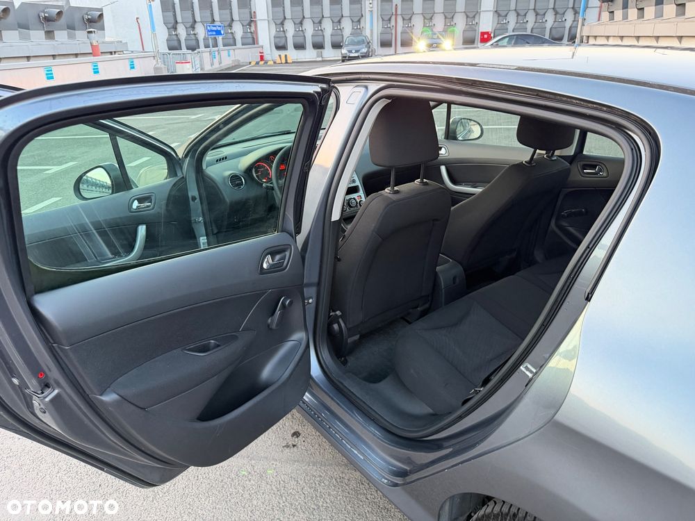 Peugeot 308 1.6 Trendy - 21