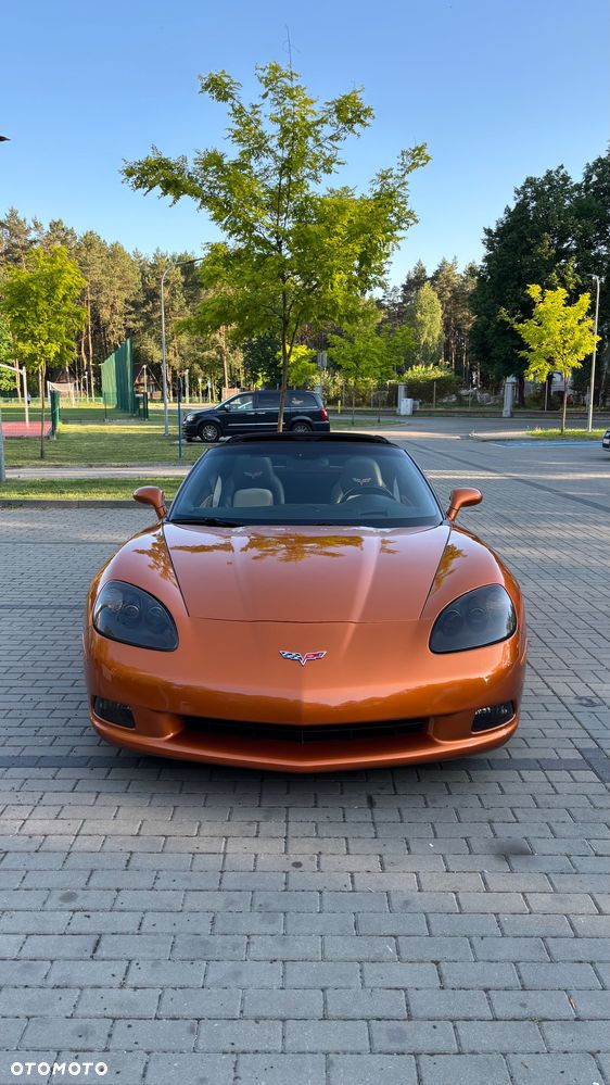 Chevrolet Corvette - 29