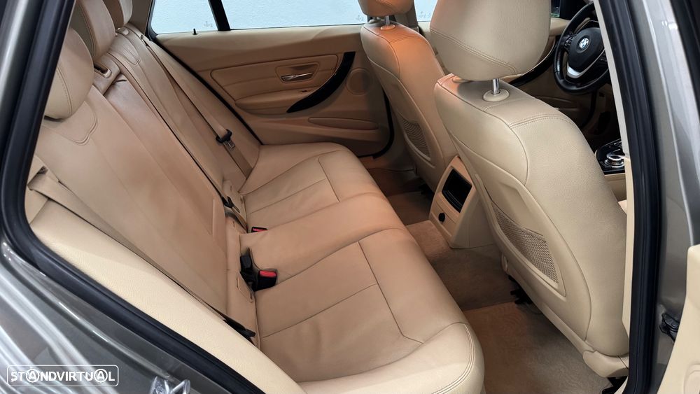 BMW 316 d Auto Line Sport - 34