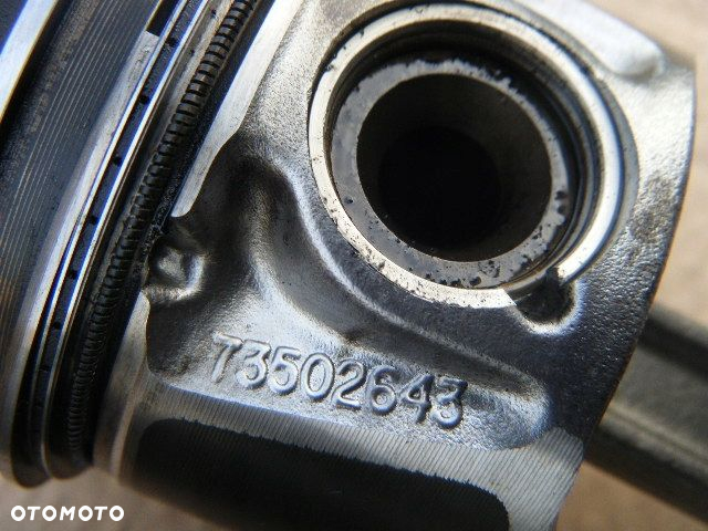 TŁOK 73502643 1.3 JTD QUBO FIORINO DOBLO 188A900 - 2