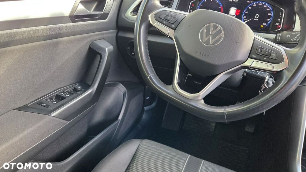 Volkswagen T-Roc 1.5 TSI Life DSG - 16