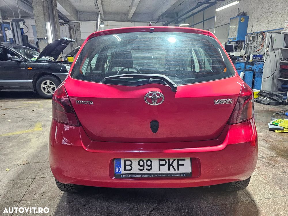 Toyota Yaris 1.4 D-4D Terra - 5