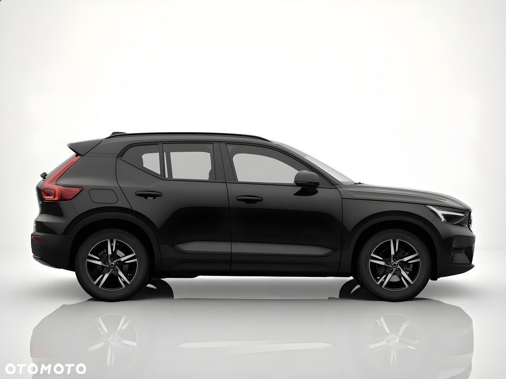Volvo XC 40 B3 Plus Dark - 5