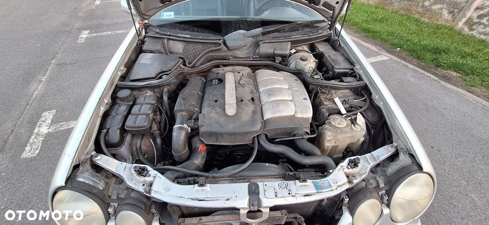 Mercedes-Benz Klasa E - 15