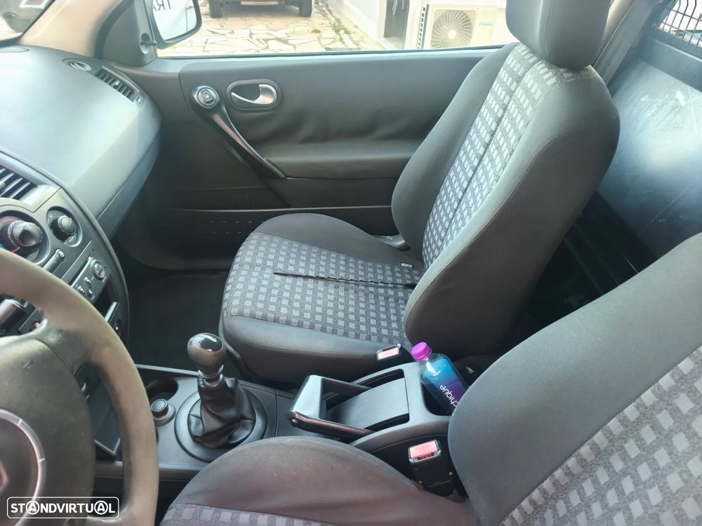 Renault Megane - 8