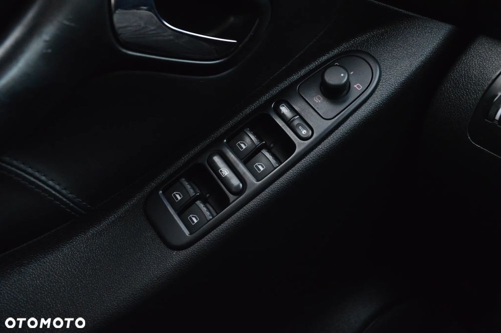 Seat Leon 1.8 T Top Sport - 24