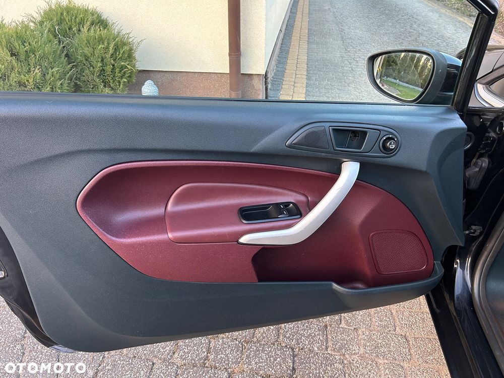 Ford Fiesta 1.4 Titanium EU5 - 22