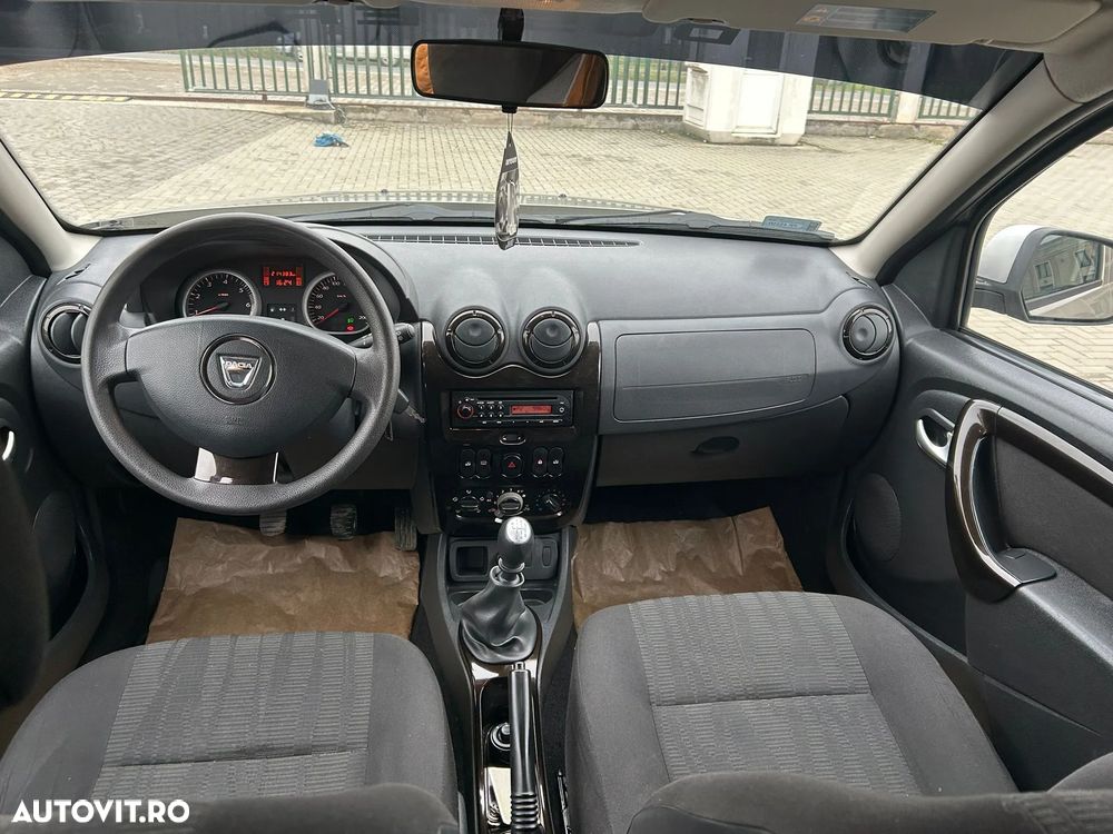 Dacia Duster 1.5 dCi 4x2 Prestige - 8