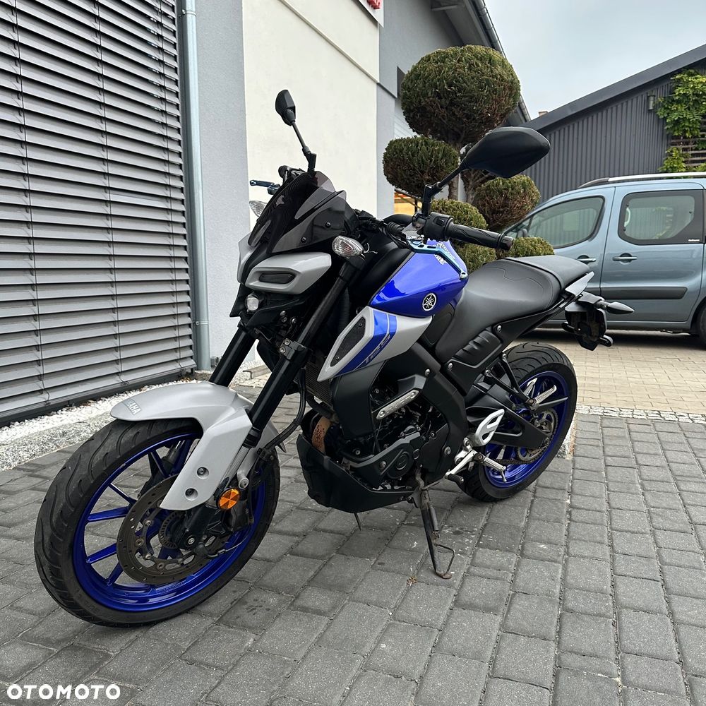 Yamaha MT - 7