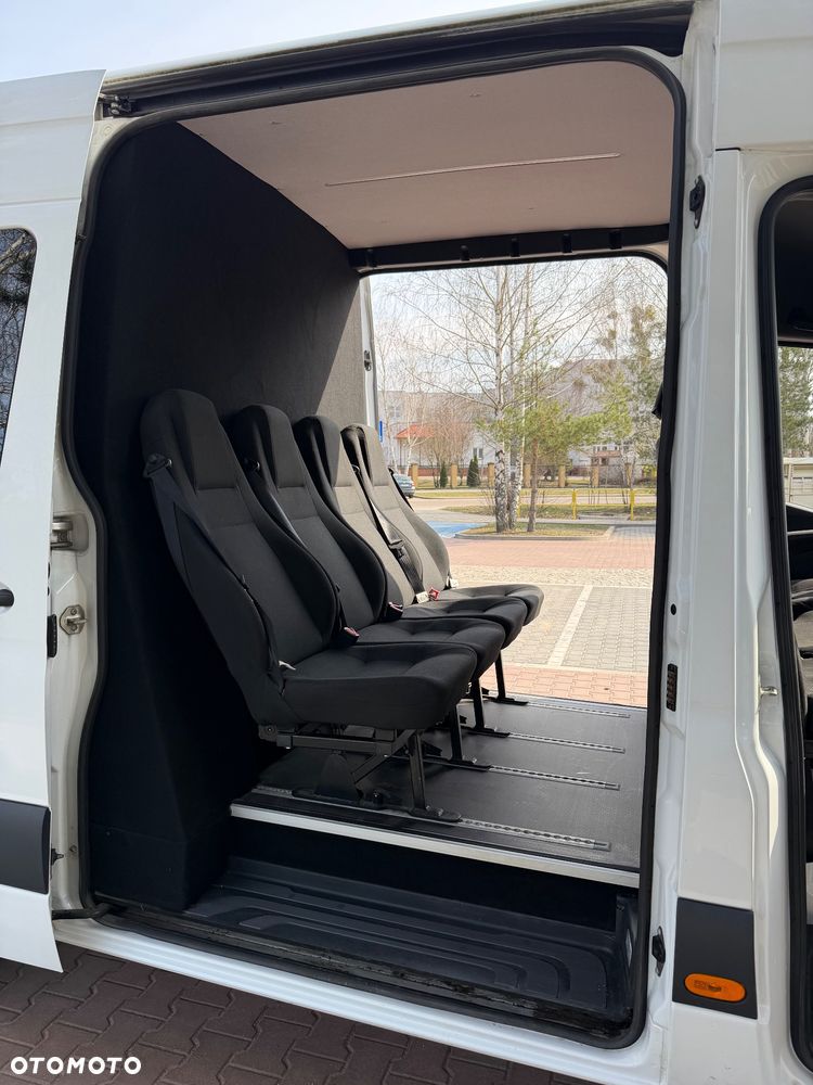 Mercedes-Benz Sprinter - 8