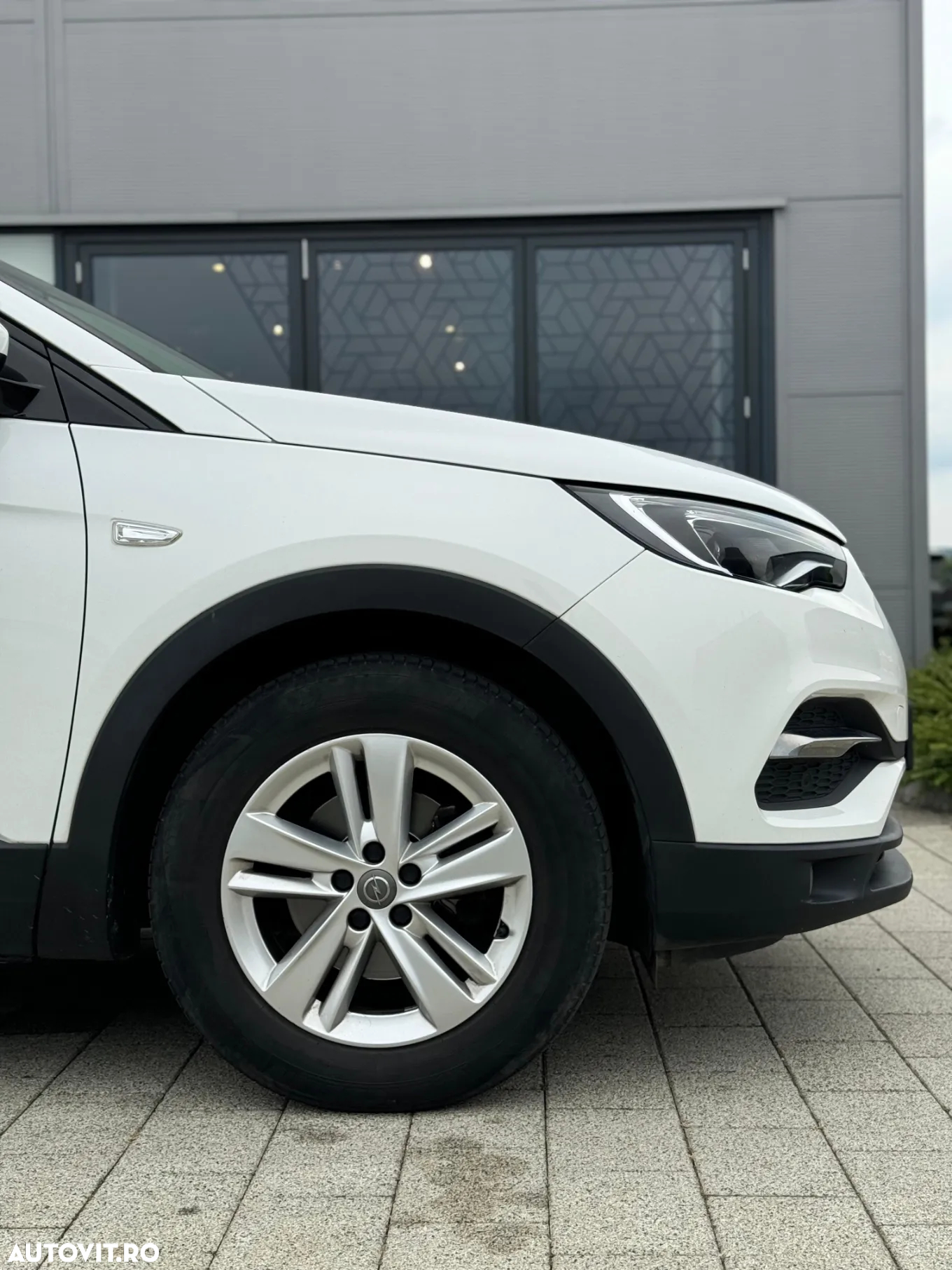 Opel Grandland X 1.2 Turbo START/STOP Aut. Enjoy - 13