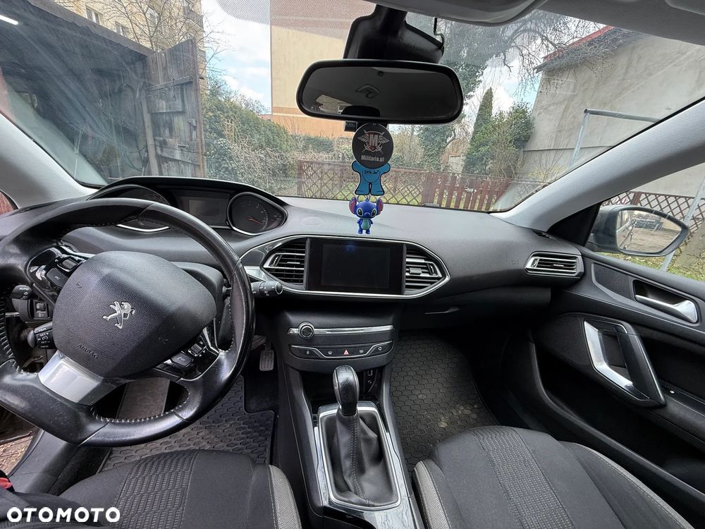 Peugeot 308 1.2 PureTech Business Line S&S - 9