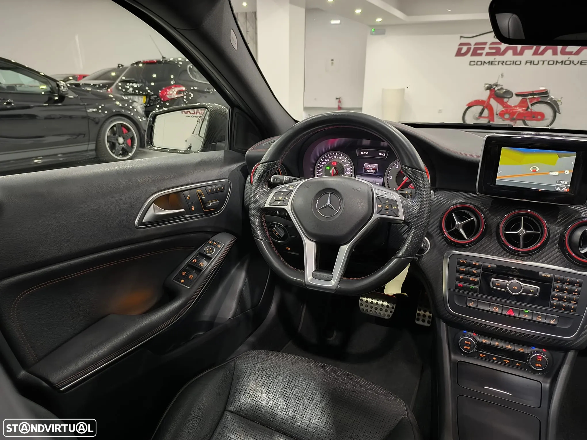 Mercedes-Benz A 220 CDI (BlueEFFICIENCY) 7G-DCT AMG Sport - 29
