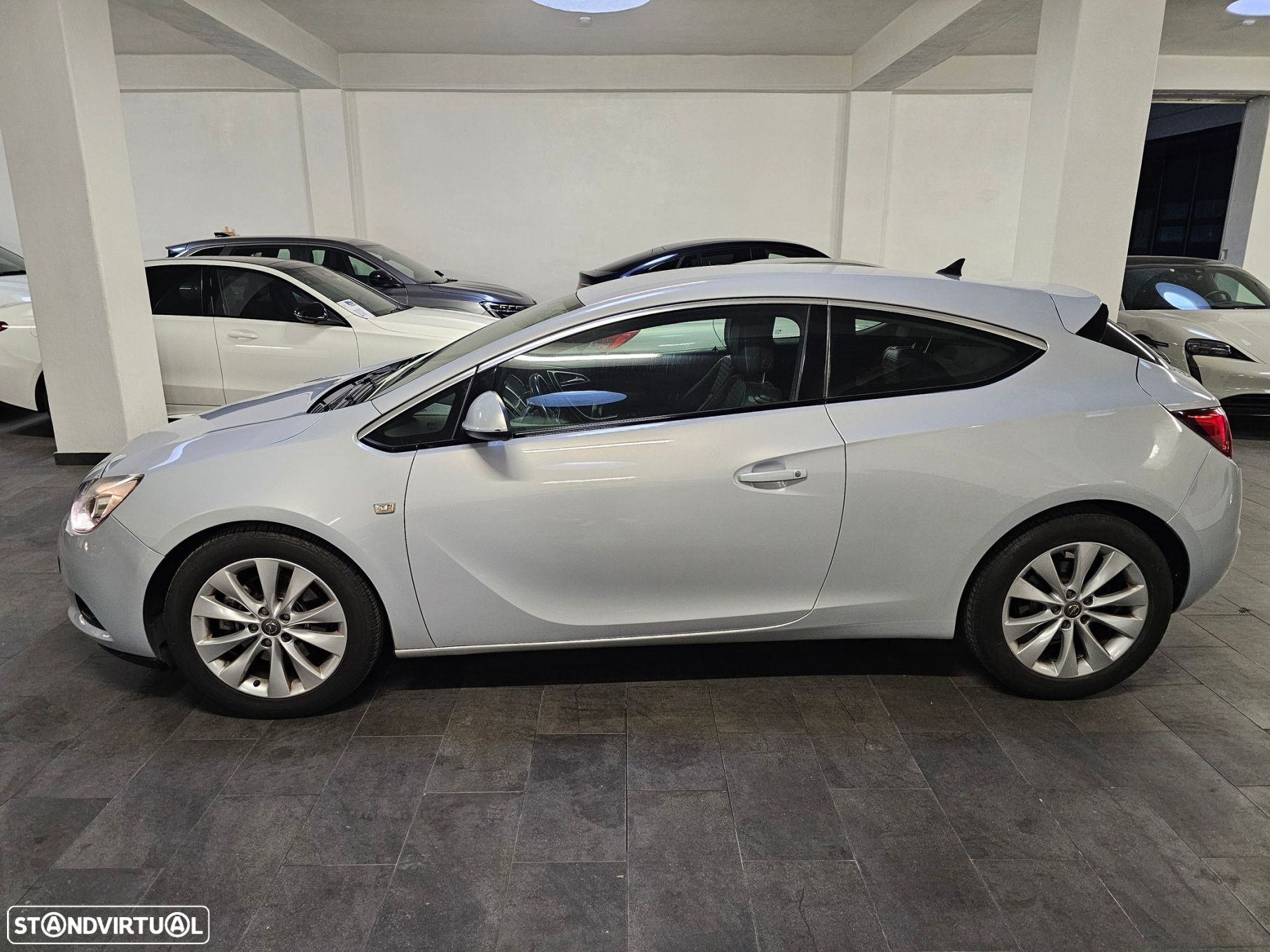 Opel Astra GTC 1.4 Turbo - 6