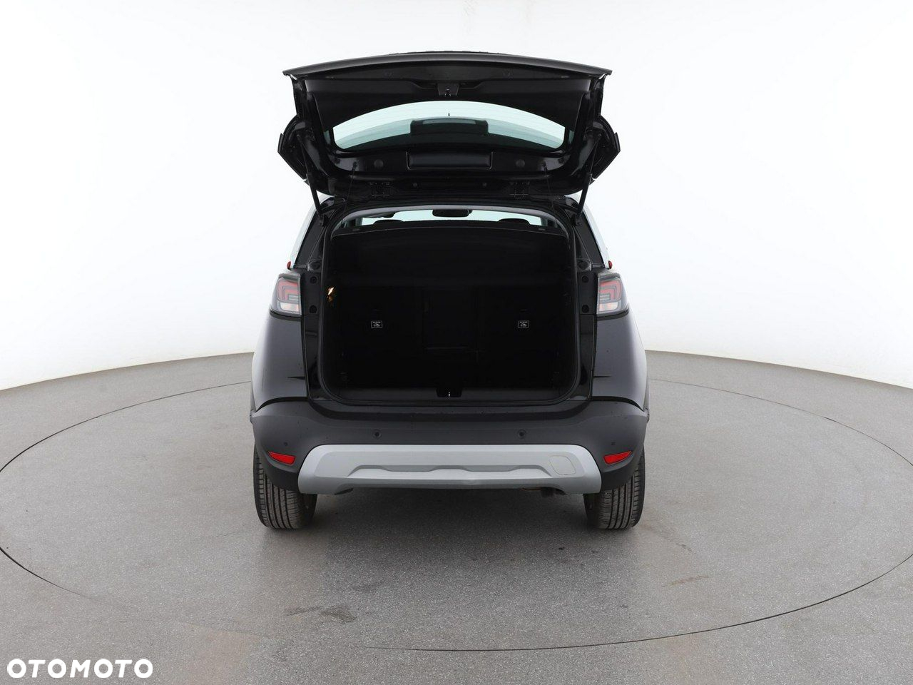 Opel Crossland X 1.2 T Design Line S&S - 19