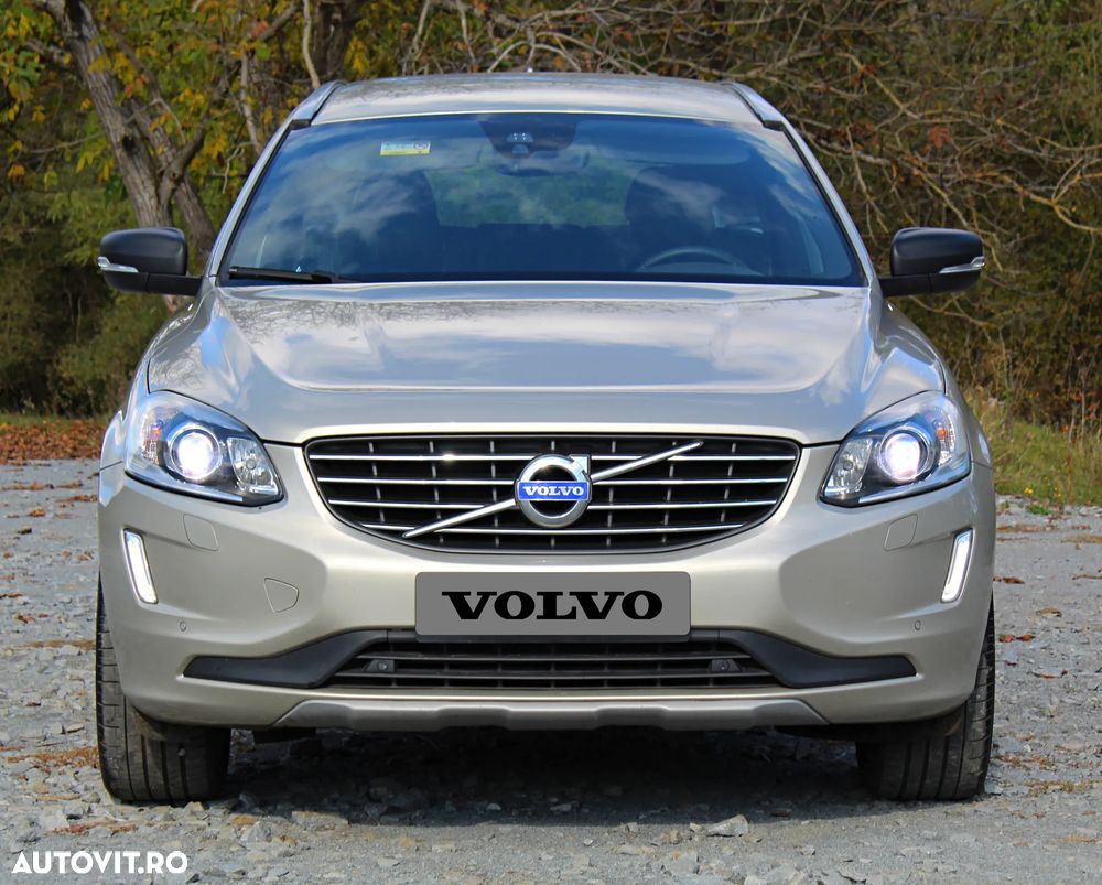 Volvo XC 60 D5 AWD Geartronic Summum - 23