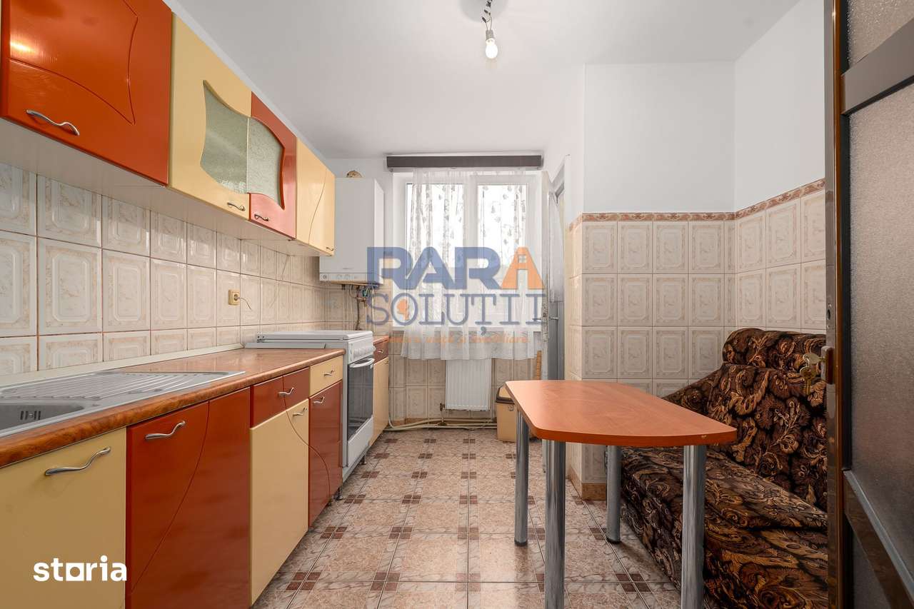 Apartament 3 camere, decomandat, mobilat — fotografia 3