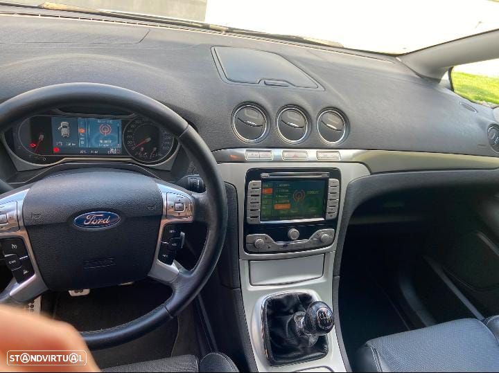 Ford S-Max 2.0 TDCi DPF Ambiente - 8