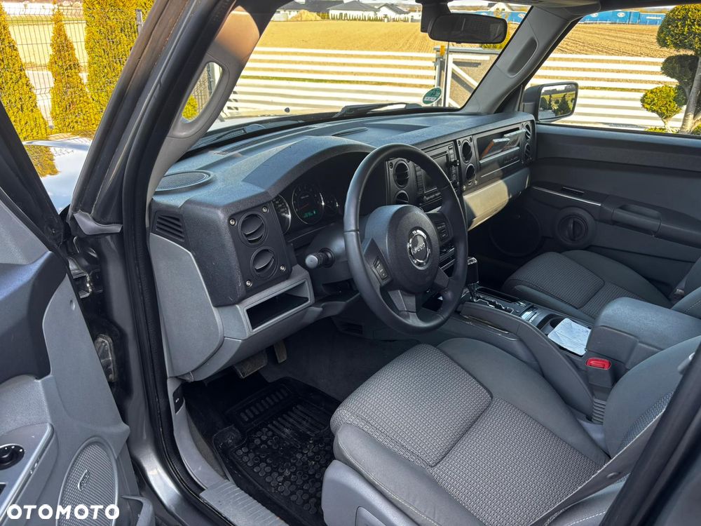 Jeep Commander 3.0 CRD Limited - 21